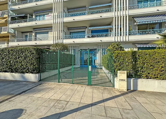 Sea Front Condo Promenade